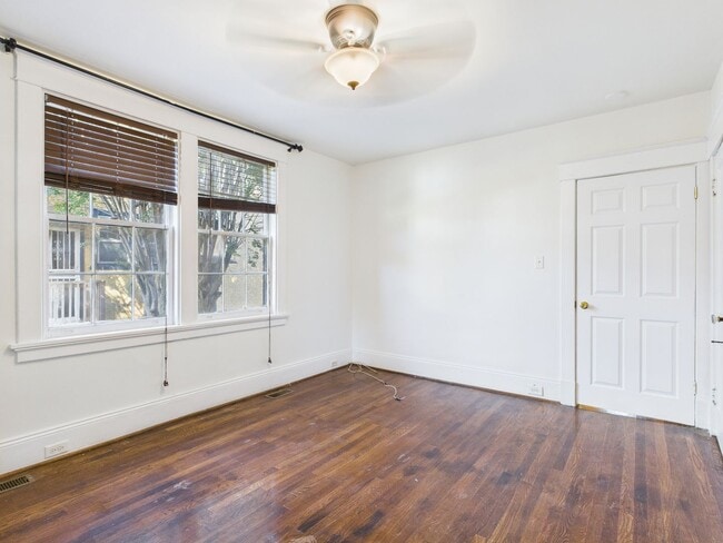 Building Photo - 4222 Chamberlayne Ave