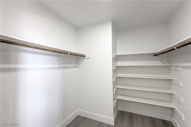 Building Photo - 6348 Vicuna Dr