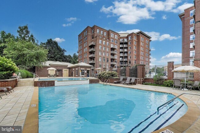 Building Photo - 4480 Market Commons Dr