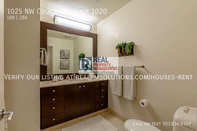 Building Photo - 1025 NW Couch St