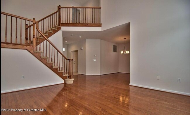 Building Photo - 803 Ohenry Close Sec 1