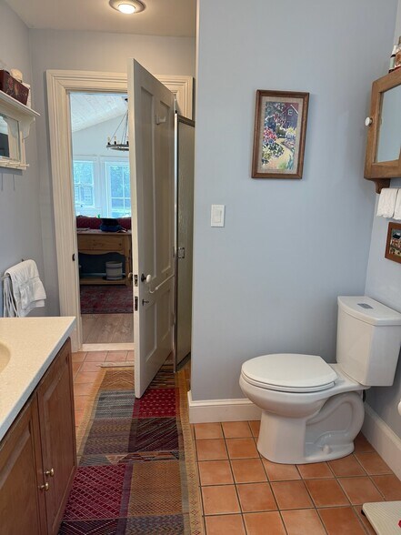 Building Photo - 61 Mansfield Ave