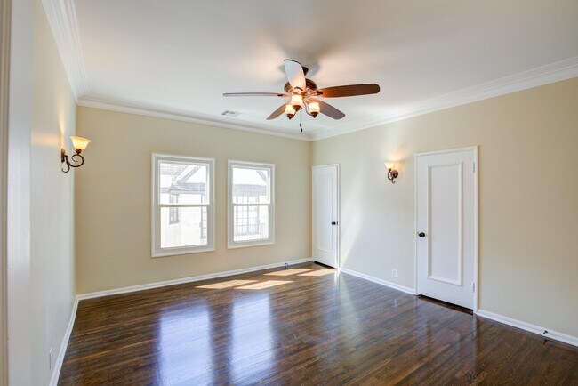 bedroom #1 - 176 S Orange Dr