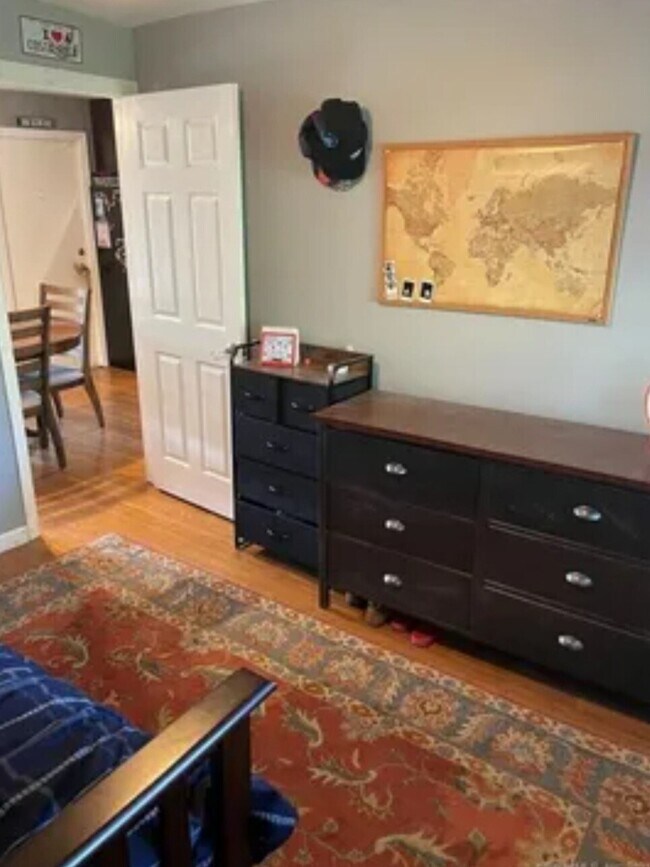 Building Photo - 11 Avenue A