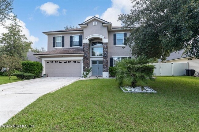 Building Photo - 612 Chestwood Chase Dr