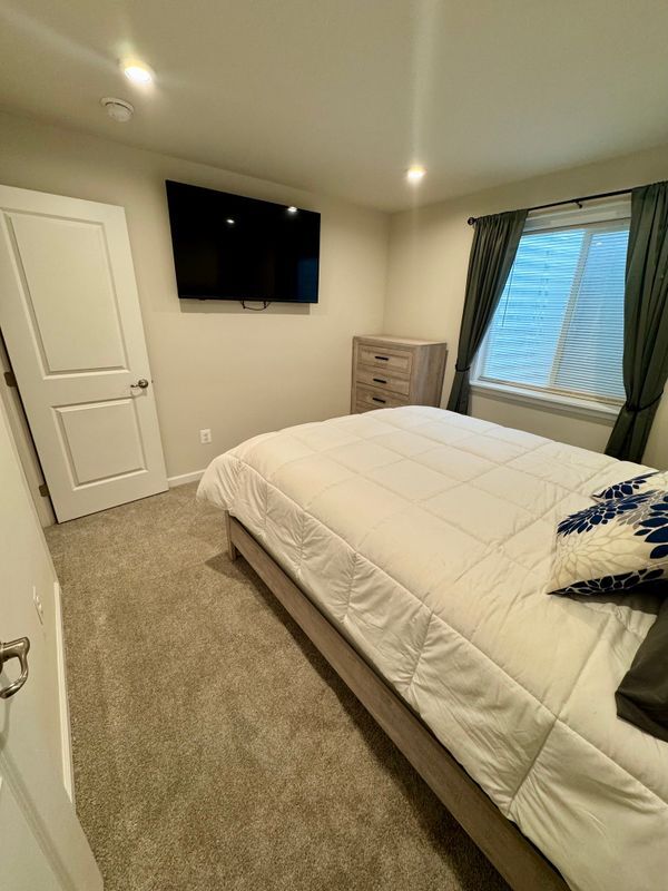 Building Photo - 203 Braeburn Dr