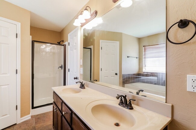 Building Photo - 7913 Eagle Cir