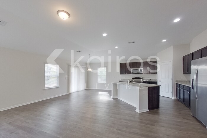 Building Photo - 101 Ebenezer Blf Wy