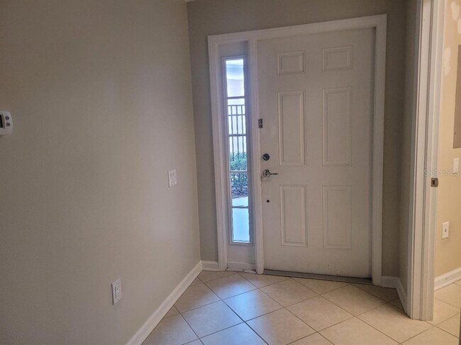 Building Photo - 820 Lantern Way