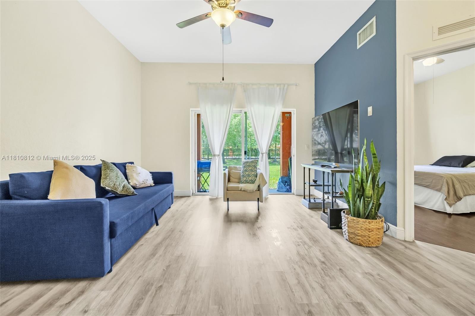 Building Photo - 3340 Palomino Dr