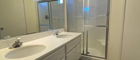 Building Photo - 10976 Ivy Hill Dr
