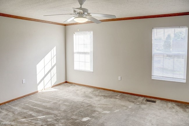 Building Photo - 2 br, 2 bath Townhome - Hattie Greene
