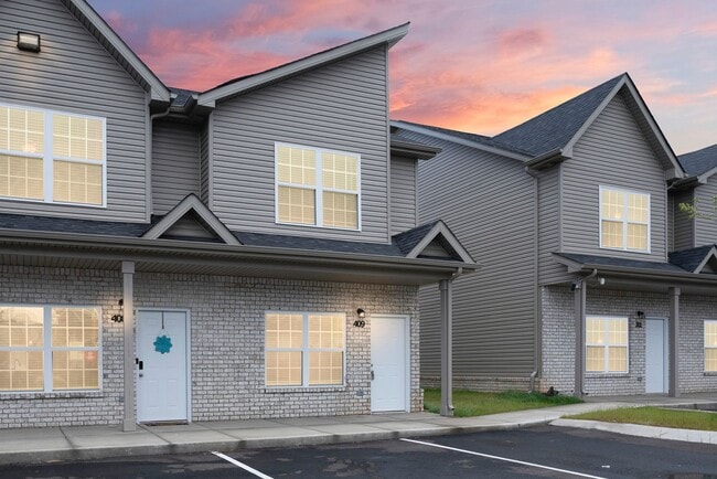Building Photo - Legacy Executive Retreat | Modern 2BR Townhome for Professionals & Extended Stays