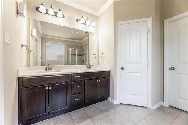 Building Photo - 12409 Buffalo Gap Dr