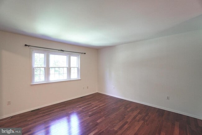 Building Photo - 1703 Smedley Ct