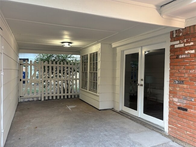 Building Photo - 2119 Quail Run