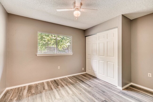 Building Photo - 16406 Spruce Cove St