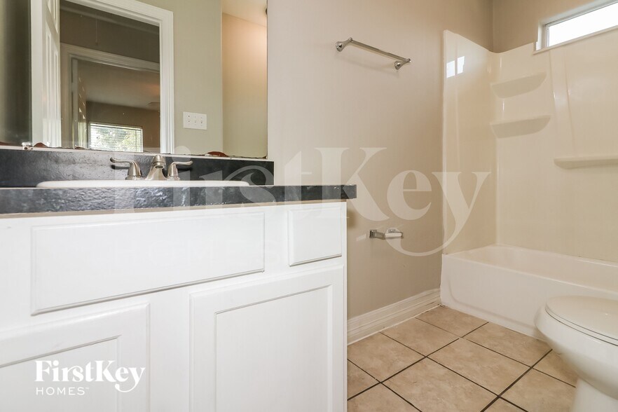 Building Photo - 214 N Native Ln