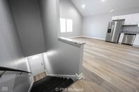 Building Photo - 1825 Montcalm St