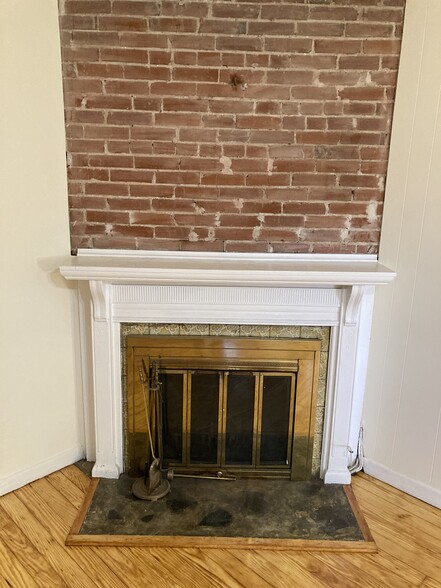 Building Photo - 1704 S St NW