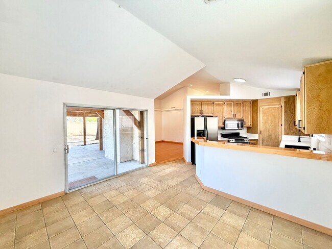 Building Photo - Recently Remodeled 3 Bedroom 2 Bathroom Corner Lot Home Move-in Ready