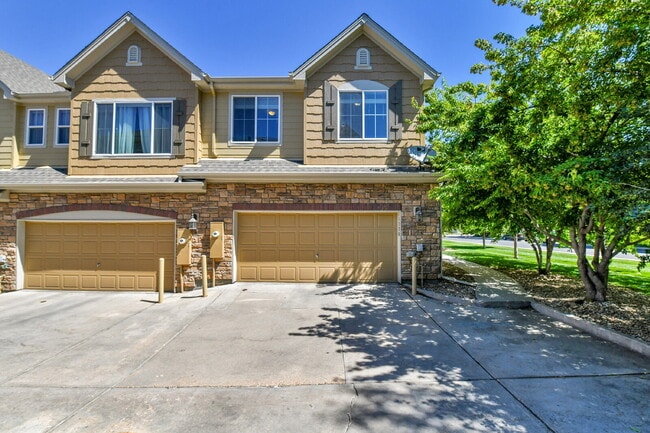 Building Photo - $2,550.00, 2, 2-bed, 2 bath in Northglenn ...