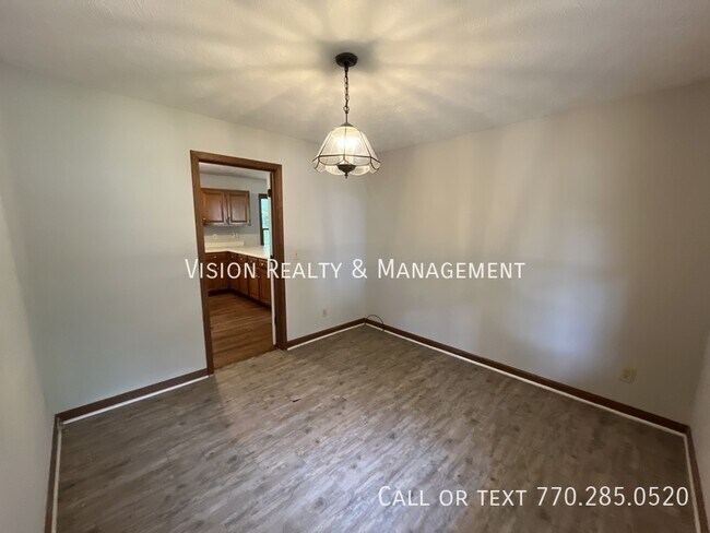 Building Photo - 55 S Greenwood Dr