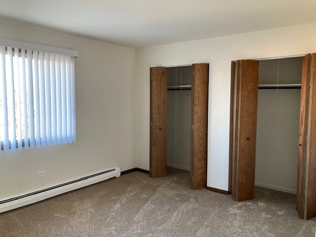 Building Photo - 17630 Rosewood Dr
