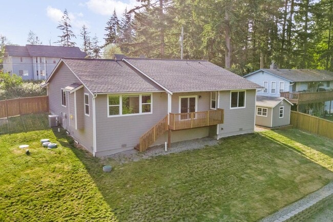 Building Photo - 3807 29th Ave Ct E