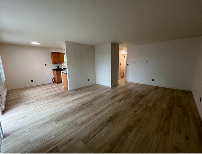 Building Photo - Lovely Apartment in Sehome