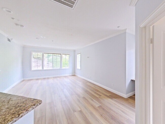 Building Photo - Beautiful 3-Bedroom Home in the Sought-After Trinidad Community, Talega