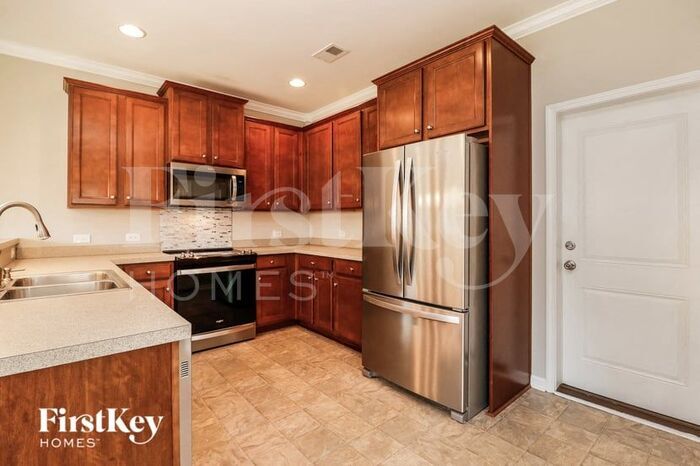 Building Photo - 3851 Annapolis Way