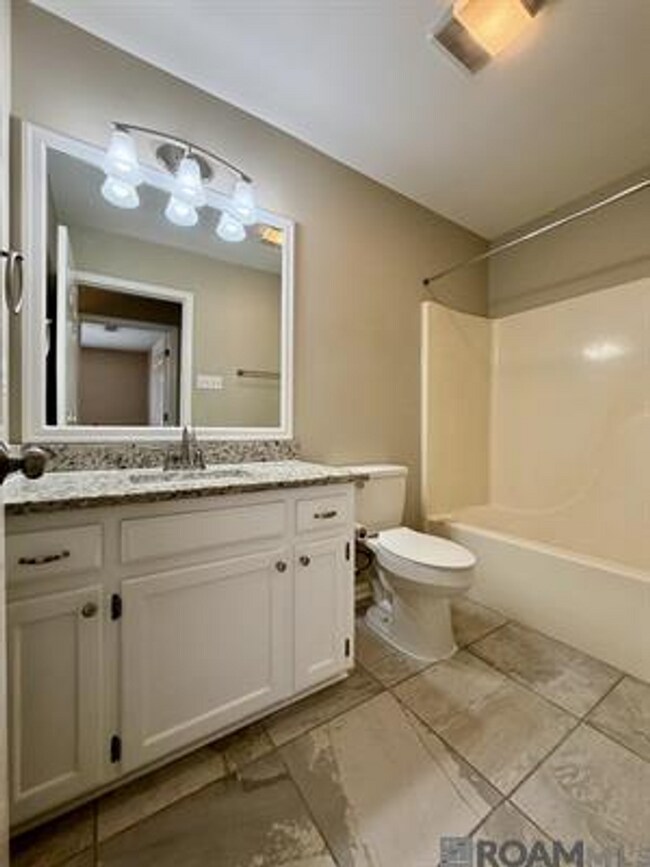 Building Photo - 4126 Stumberg Ln