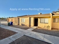 Building Photo - Spacious 2 Bed 1 Bath Home With Indoor Laundry Room