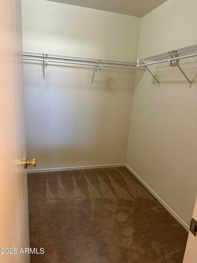 Building Photo - 10520 W Magnolia St