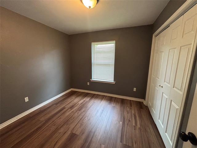 Building Photo - 619 Allencrest Dr