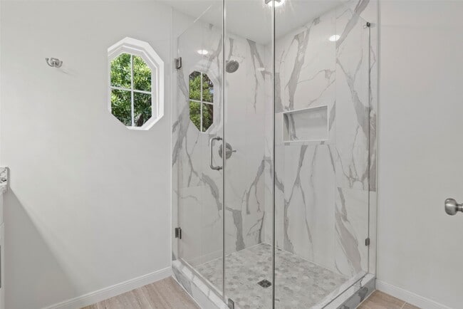 Building Photo - 12907 Trail Hollow Dr