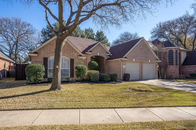 Building Photo - 2724 Lakehollow Ln