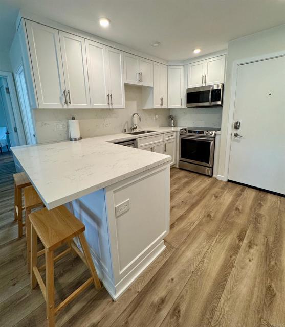 Building Photo - 1552 Camino Del Mar