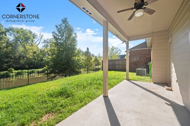 Building Photo - 3 Bedroom House in University Villas| Community Pool |Gated Community