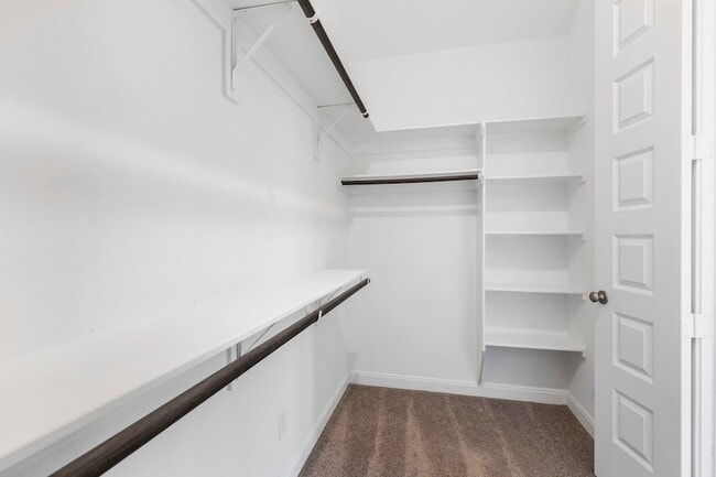 Building Photo - 18115 Westward Dale Dr