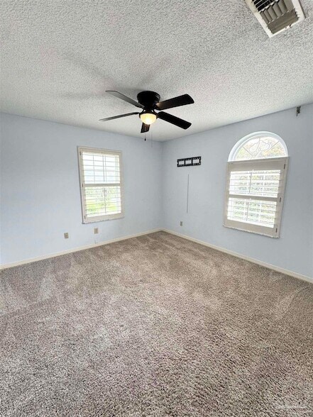 Building Photo - 3019 Keats Dr