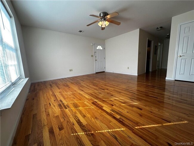 Building Photo - 105 N Montgomery St