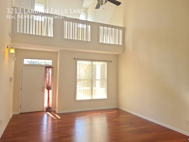 Building Photo - 3213 Landing Falls Ln