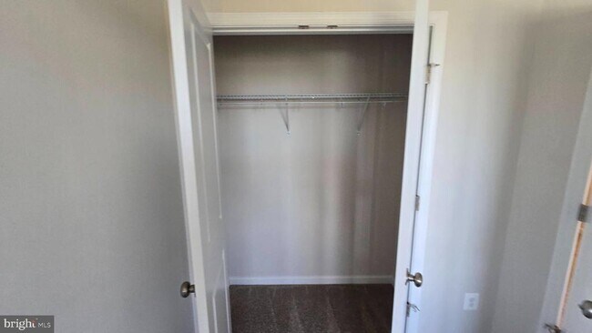 Building Photo - 1344 Red Clover Ln