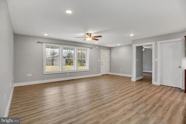 Building Photo - 1841 Ritner Hwy