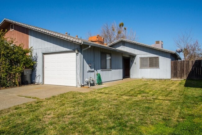 Building Photo - Southwest Woodland Home For Rent