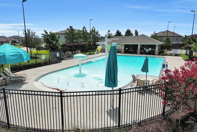 Building Photo - 22614 Petrizzi Ln
