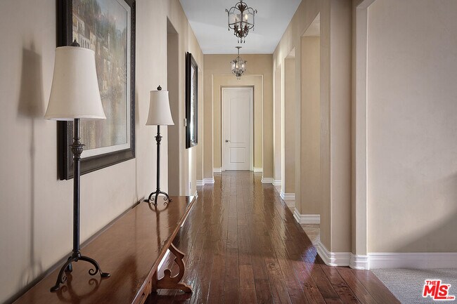 Building Photo - 4130 Prado De Los Caballos