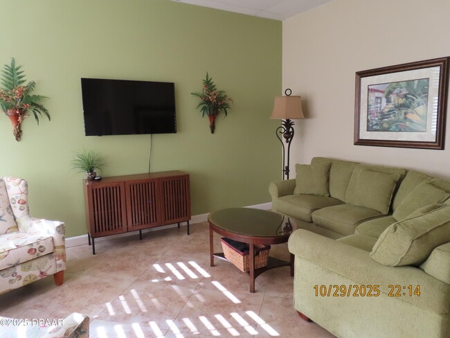 Building Photo - 3047 S Atlantic Ave